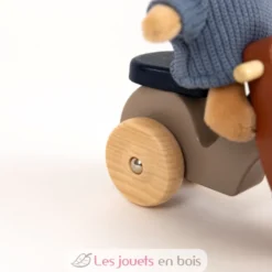Alexis l'ours sur son scooter en bois - Egmont Toys