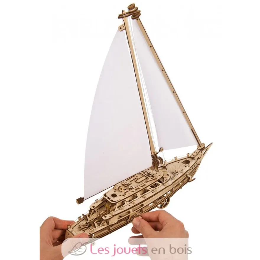 Bateau à voile Le Rêve de Sérénité - Puzzle 3D mécanique en bois - Ugears