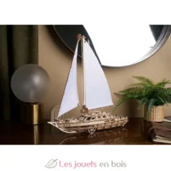 Bateau à voile Le Rêve de Sérénité - Puzzle 3D mécanique en bois - Ugears