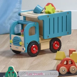 Camion de tri d’éveil en bois - Boite à formes - Vilac