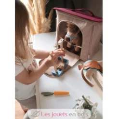 Cheval avec écurie et accessoires - Small Foot company