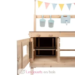 Cuisine de boue et boutique marchande - Small Foot company