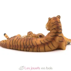 Figurine Tigresse couchée allaitant marron - Papo