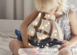 Lampe Veilleuse Navire bleu navy - Little Lights
