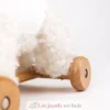 Lola le chien à tirer blanc - Egmont Toys