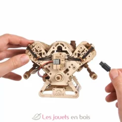 Moteur V8 - Puzzle 3D mécanique en bois - Ugears