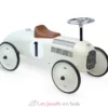 Porteur voiture en métal blanc crème - Vilac