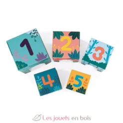 Pyramide en carton et figurines en bois Les Animaux - Janod