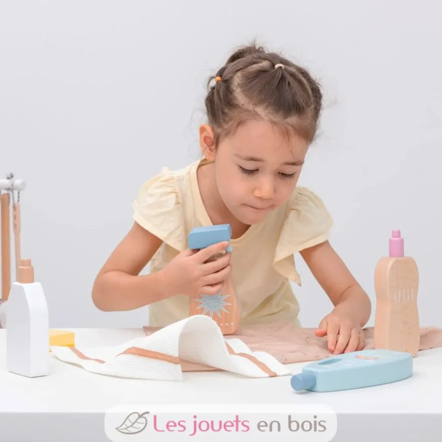 Set de produits ménagers en bois - New Classic Toys