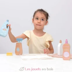 Set de produits ménagers en bois - New Classic Toys