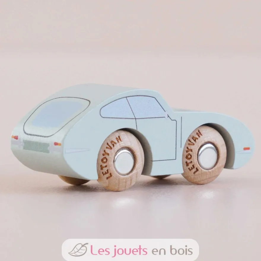 Voiture en bois Jude No 2 bleue claire - Le Toy Van