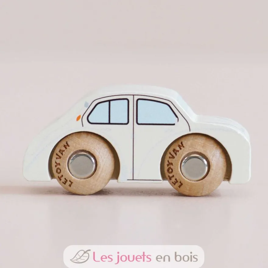 Voiture en bois René No 20 blanche - Le Toy Van