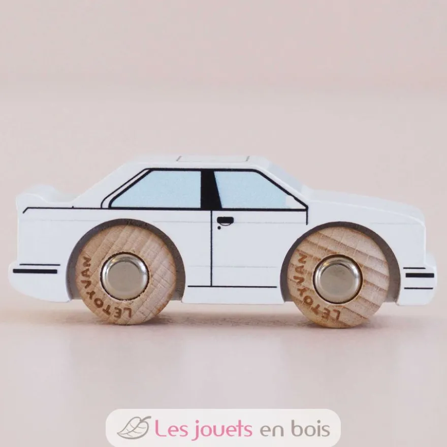 Voiture en bois William No 21 blanche - Le Toy Van